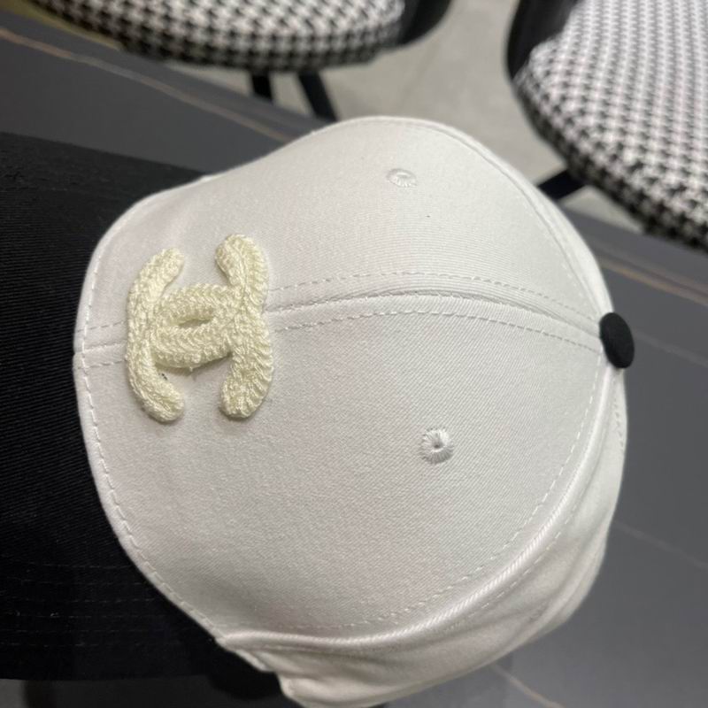 Chanel cap (62)